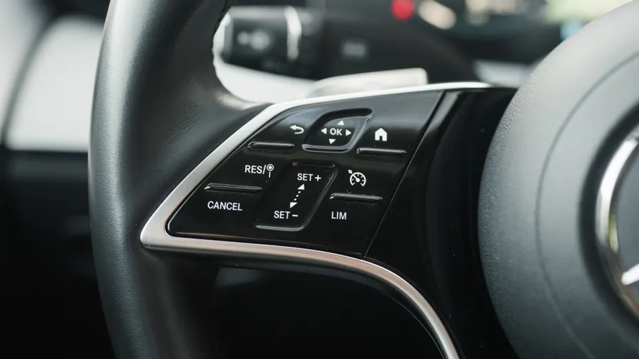 MERCEDES-BENZ E Klasa E 220 d