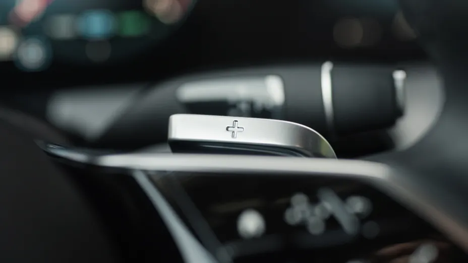 MERCEDES-BENZ E Klasa E 220 d