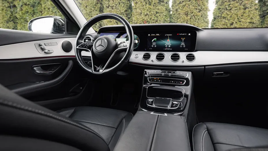 MERCEDES-BENZ E Klasa E 300 de 4-Matic Avantgarde