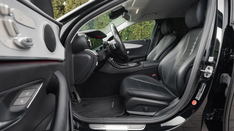 MERCEDES-BENZ E Klasa E 300 de 4-Matic Avantgarde