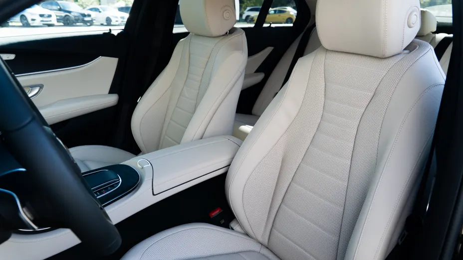 MERCEDES-BENZ E Klasa E 220 d 4-Matic AMG