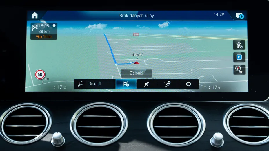 MERCEDES-BENZ E Klasa E 220 d 4-Matic AMG