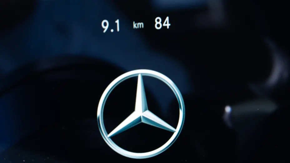 MERCEDES-BENZ E Klasa E 220 d 4-Matic AMG