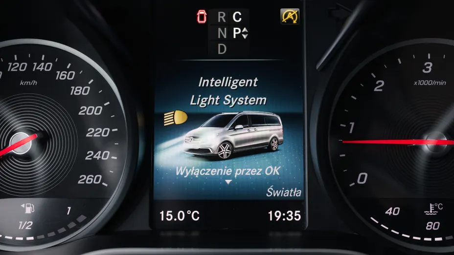 MERCEDES-BENZ V Klasa V 250 d 9G-Tronic (długi)