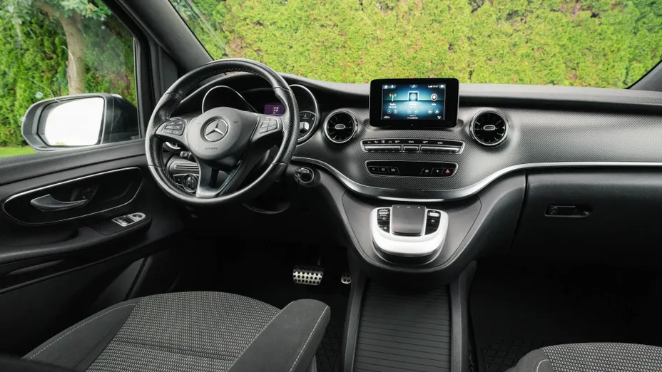 MERCEDES-BENZ V Klasa V 250 d 9G-Tronic (długi)