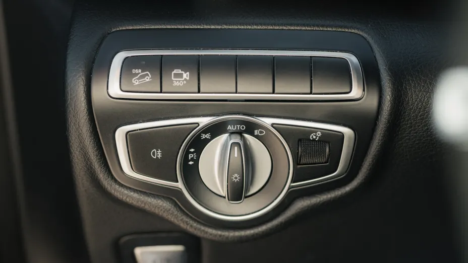 MERCEDES-BENZ V Klasa V 300 d 4-Matic Avantgarde 9G-Tronic (długi)