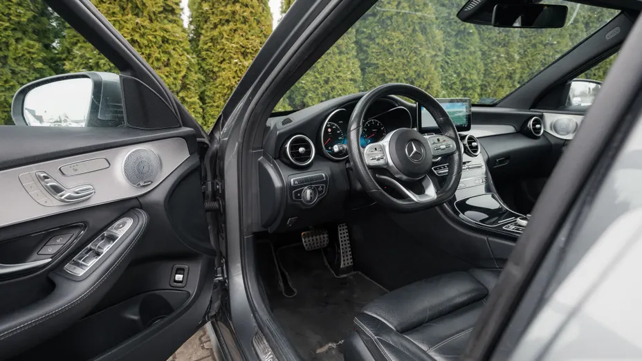 MERCEDES-BENZ C Klasa C 400 4-Matic 9G-TRONIC