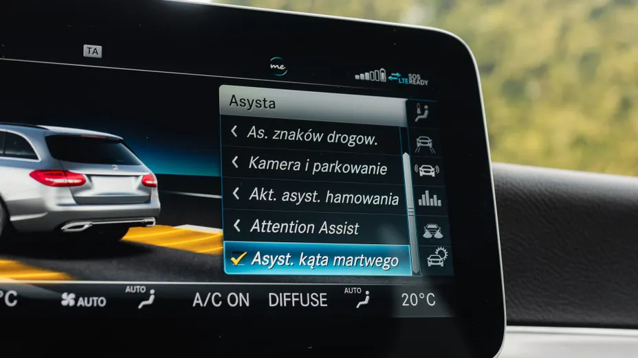 MERCEDES-BENZ C Klasa C 400 4-Matic 9G-TRONIC