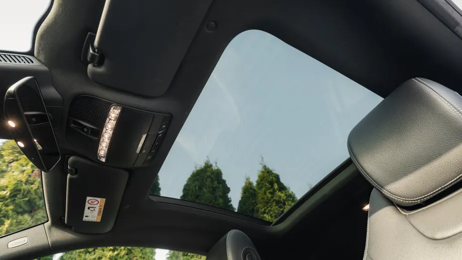 MERCEDES-BENZ C Klasa C 300 9G-TRONIC