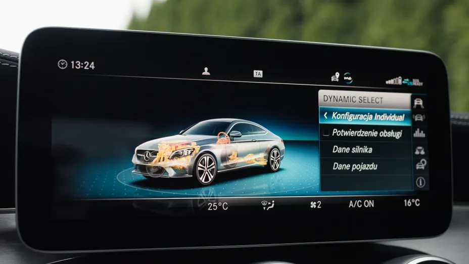 MERCEDES-BENZ C Klasa C 300 9G-TRONIC