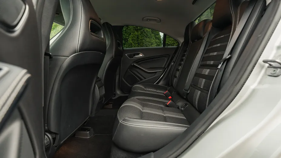 MERCEDES-BENZ CLA CLA 200 (CDI) d 4-Matic