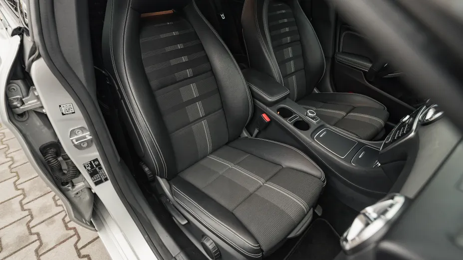 MERCEDES-BENZ CLA CLA 200 (CDI) d 4-Matic