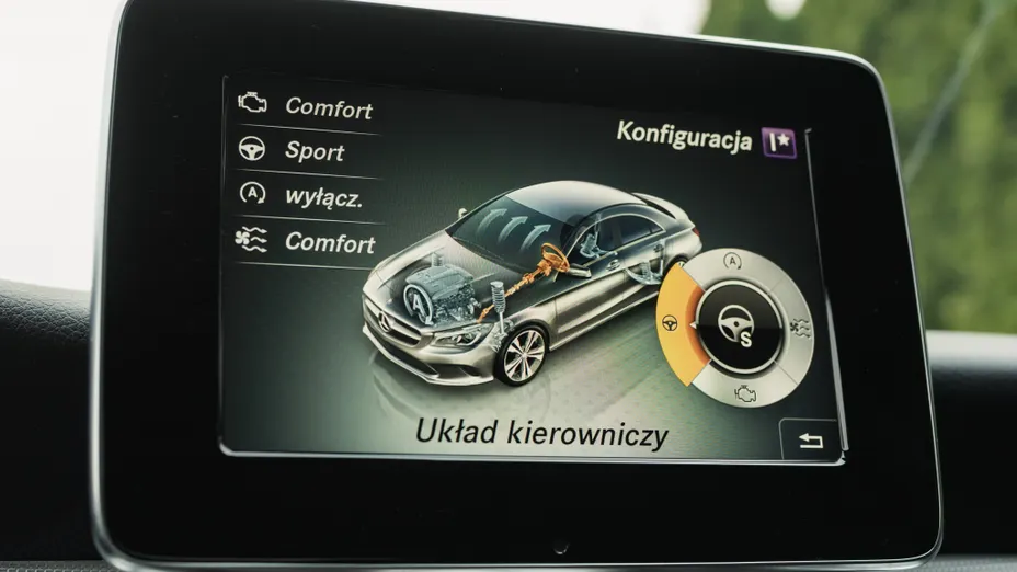 MERCEDES-BENZ CLA CLA 200 (CDI) d 4-Matic