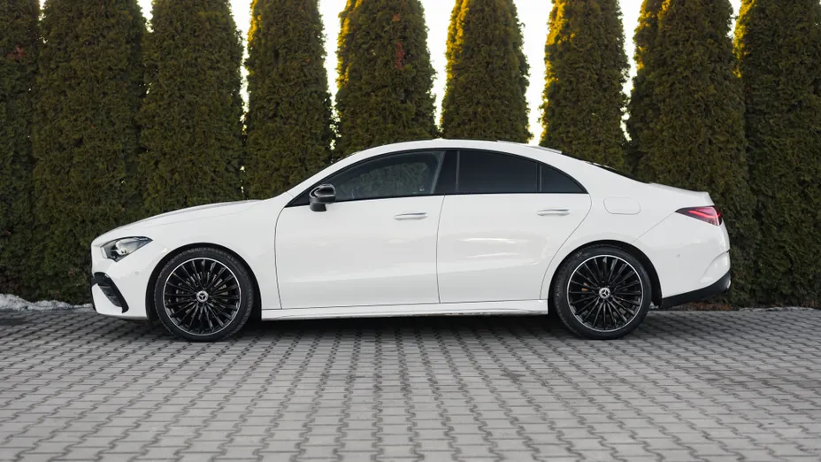 MERCEDES-BENZ CLA CLA 200 AMG Line 7G-DCT