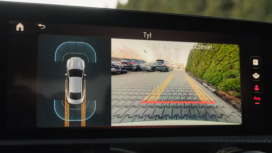 MERCEDES-BENZ CLA CLA 200 AMG Line 7G-DCT