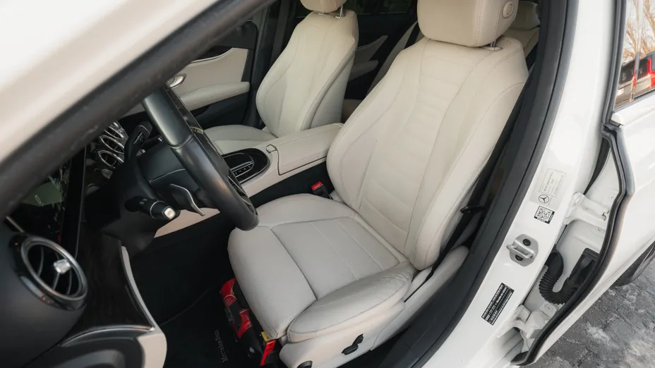 MERCEDES-BENZ E Klasa E 220 d