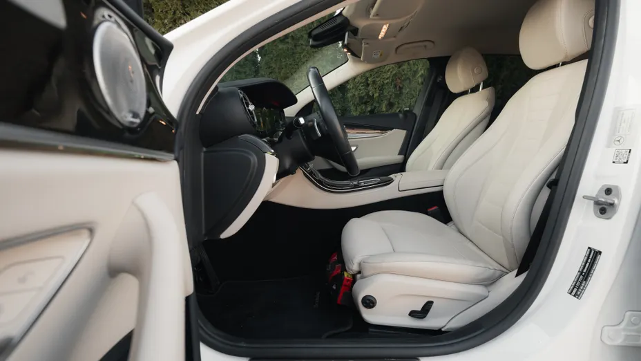 MERCEDES-BENZ E Klasa E 220 d