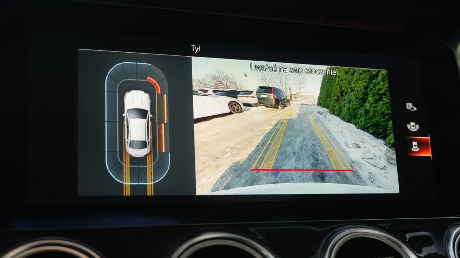 MERCEDES-BENZ E Klasa E 220 d