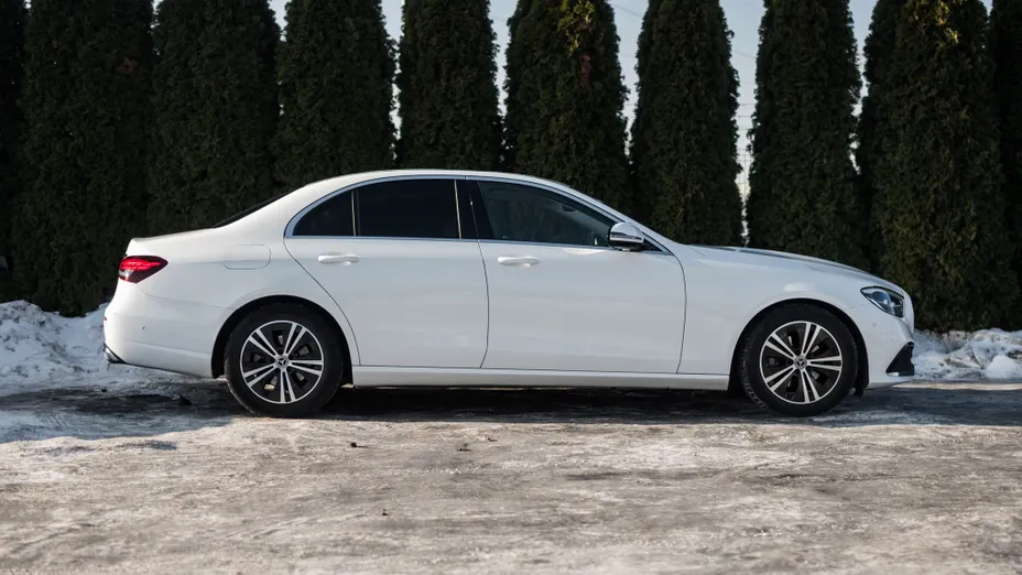 MERCEDES-BENZ E Klasa E 220 d