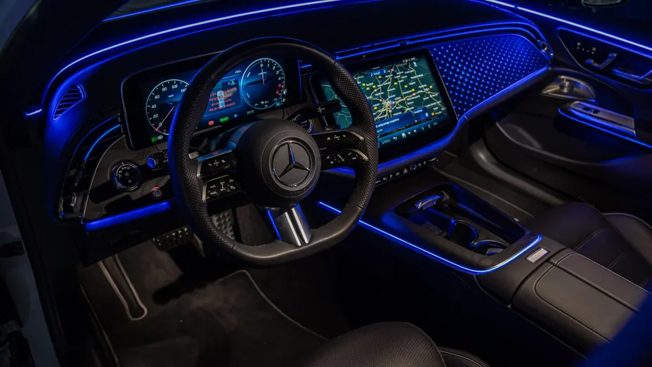 MERCEDES-BENZ E Klasa E 300 d 4-Matic AMG