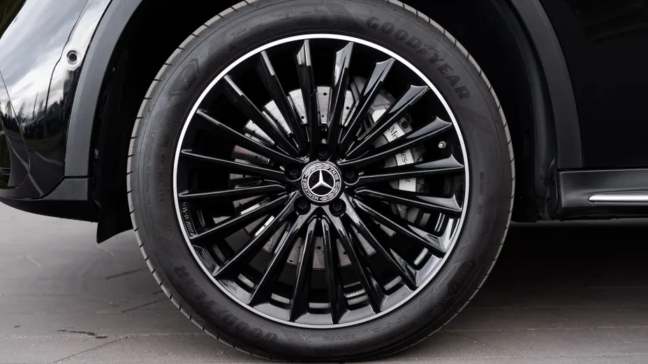 MERCEDES-BENZ GLC GLC 220 d mHEV 4-Matic AMG Line