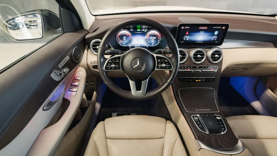 MERCEDES-BENZ GLC GLC 300 e 4-Matic