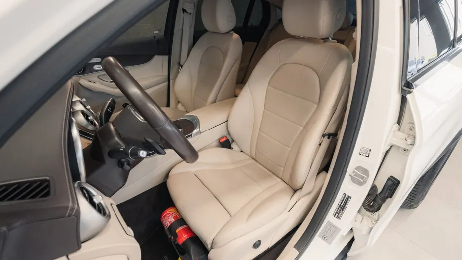 MERCEDES-BENZ GLC GLC 300 e 4-Matic