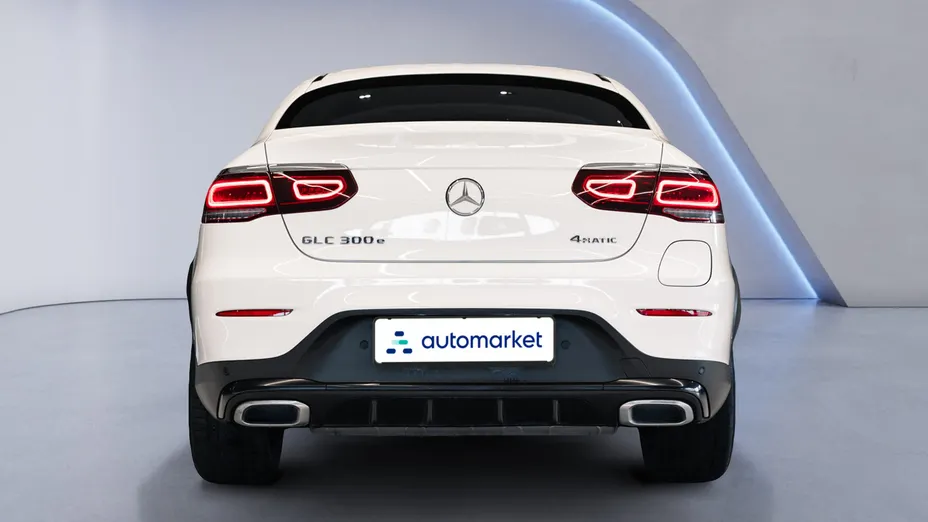 MERCEDES-BENZ GLC GLC 300 e 4-Matic