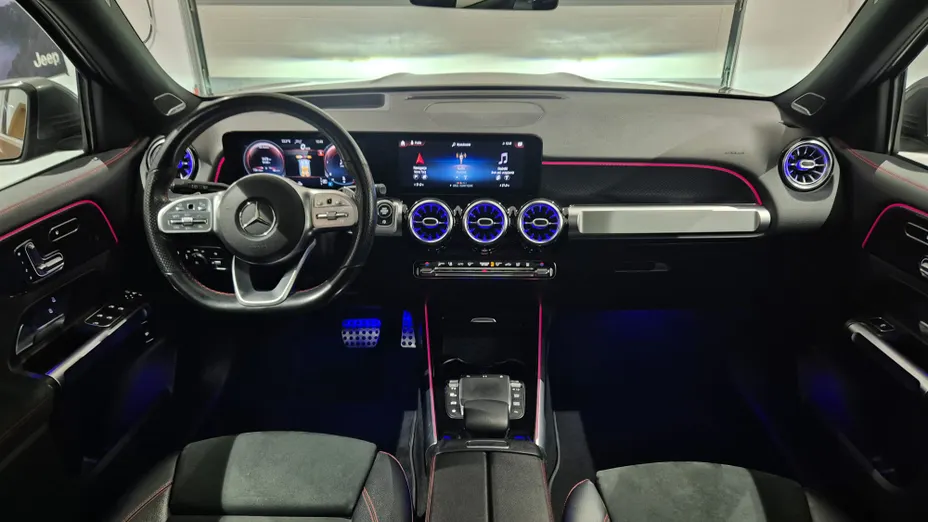 MERCEDES-BENZ GLB GLB 220 d 4-Matic AMG Line 8G-DCT