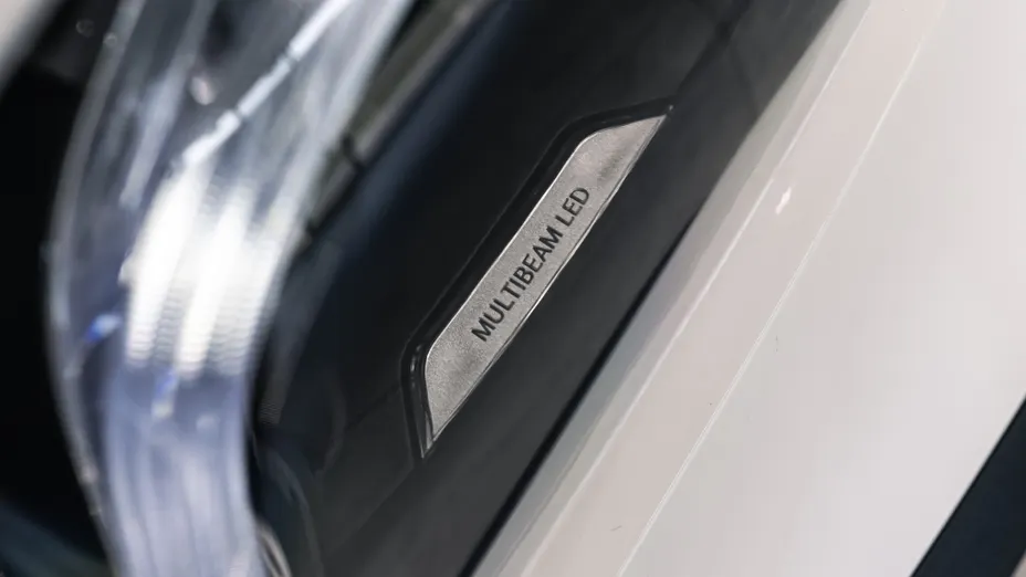 MERCEDES-BENZ GLB GLB 200 4-Matic AMG Line 8G-DCT