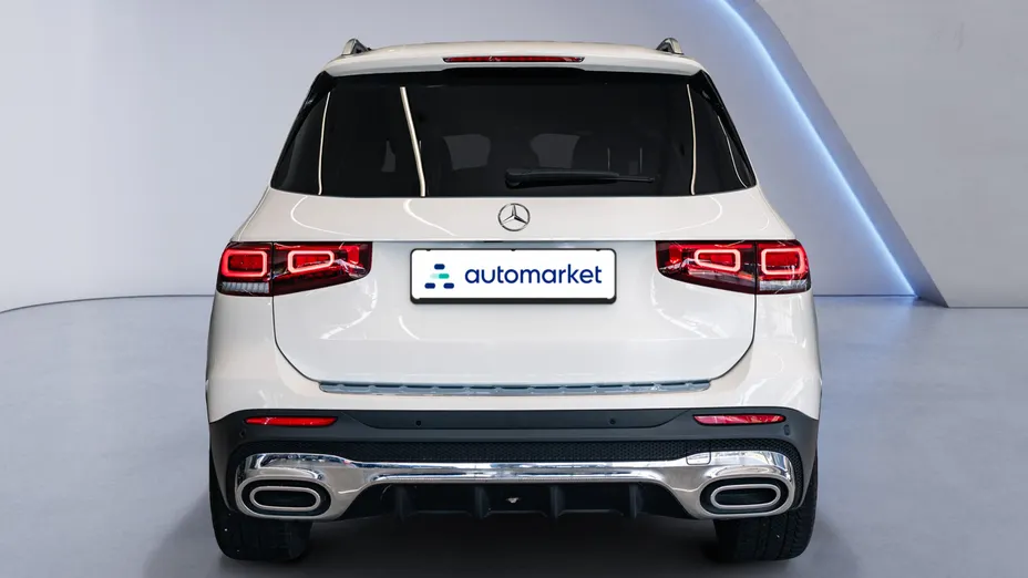 MERCEDES-BENZ GLB GLB 200 4-Matic AMG Line 8G-DCT