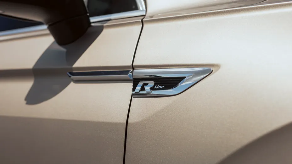 VOLKSWAGEN Tiguan Tiguan 2.0 TSI 4Mot. R-Line DSG