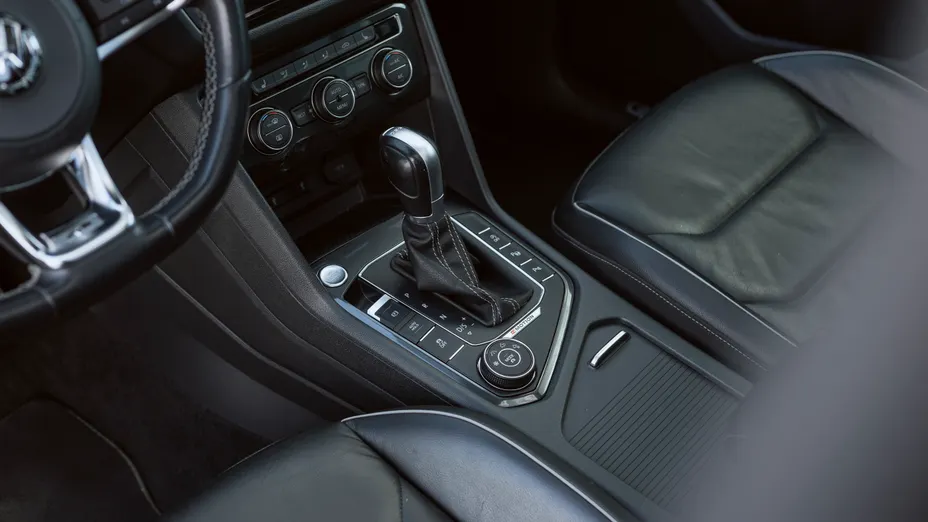 VOLKSWAGEN Tiguan Tiguan 2.0 TSI 4Mot. R-Line DSG