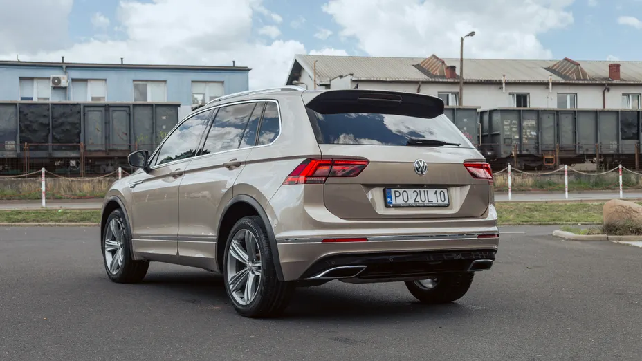 VOLKSWAGEN Tiguan Tiguan 2.0 TSI 4Mot. R-Line DSG