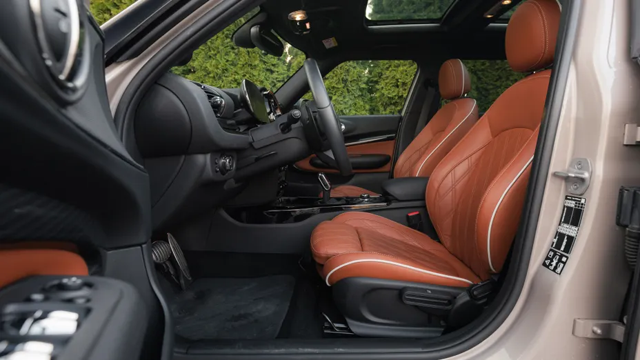 MINI [BMW] Clubman John Cooper Works ALL4 sport-aut