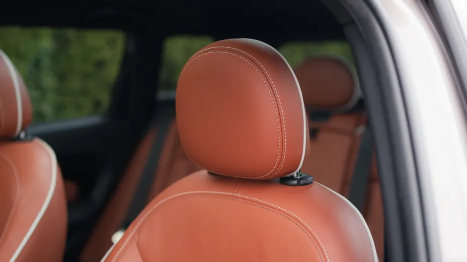 MINI [BMW] Clubman John Cooper Works ALL4 sport-aut