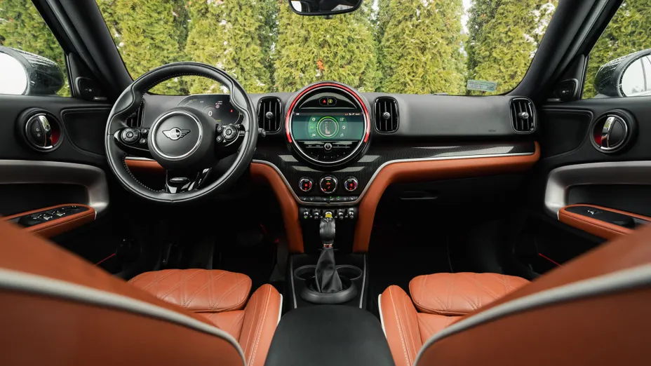 MINI [BMW] Countryman Cooper SE ALL4 MINI Yours Trim aut