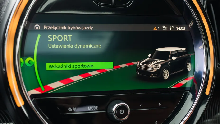 MINI [BMW] Countryman Cooper SE ALL4 MINI Yours Trim aut