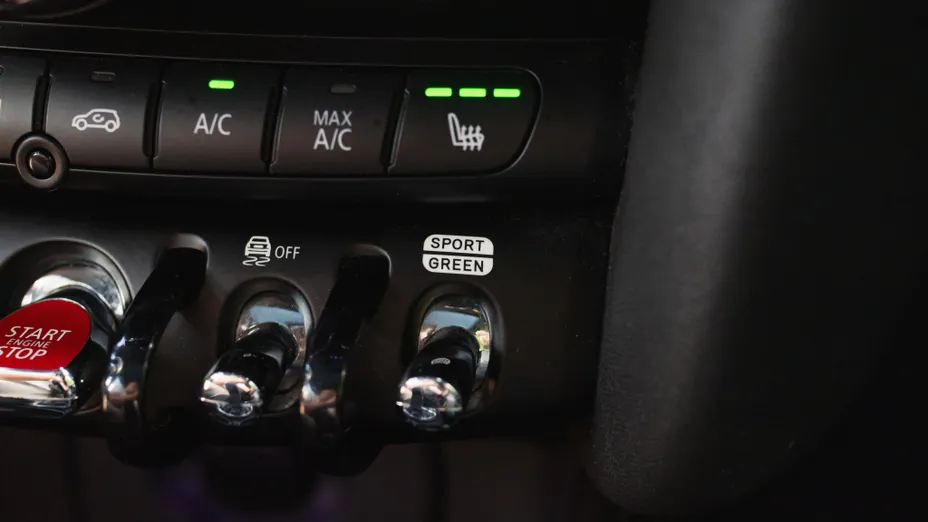 MINI [BMW] Mini Cooper S sport-aut