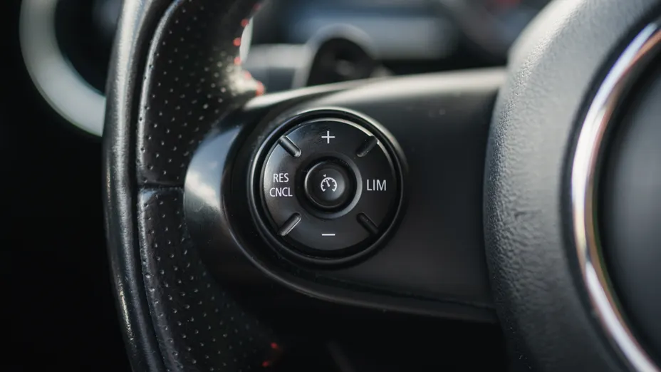 MINI [BMW] Mini Cooper S sport-aut