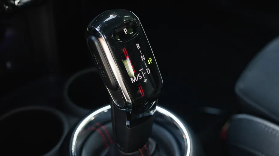 MINI [BMW] Mini Cooper S sport-aut