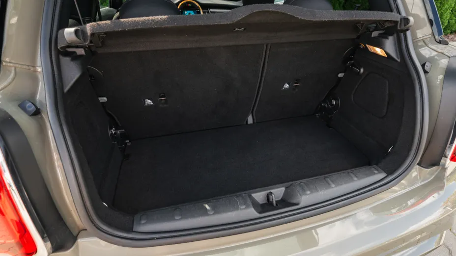 MINI [BMW] Mini Cooper S sport-aut