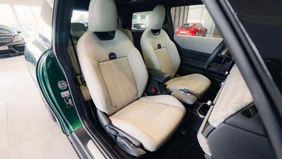 MINI [BMW] Mini Cooper S Linia Favoured