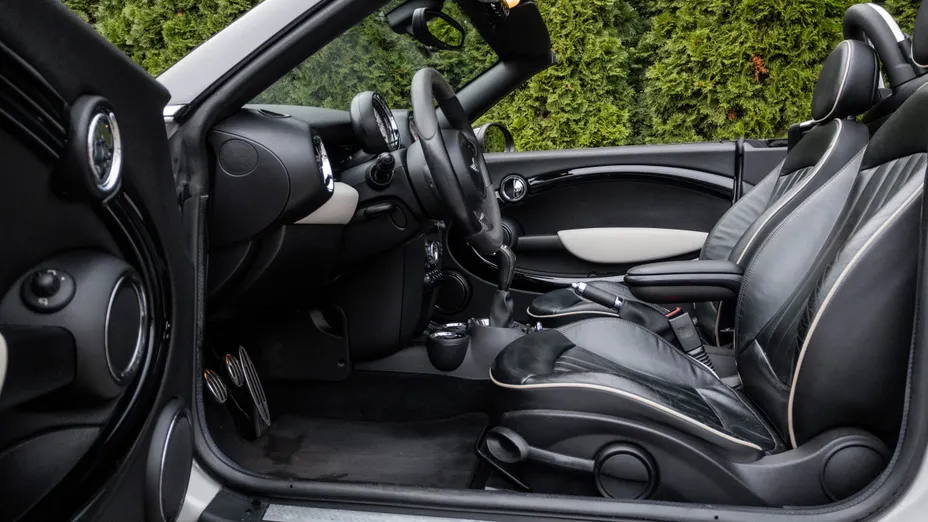 MINI [BMW] Roadster Cooper S