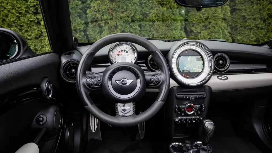 MINI [BMW] Roadster Cooper S