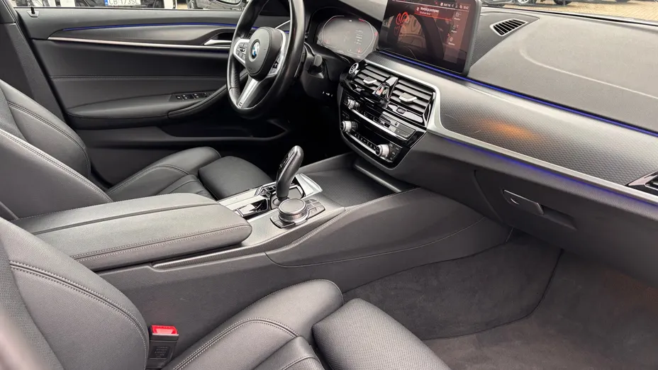 BMW Seria 5 518d mHEV M Sport sport-aut