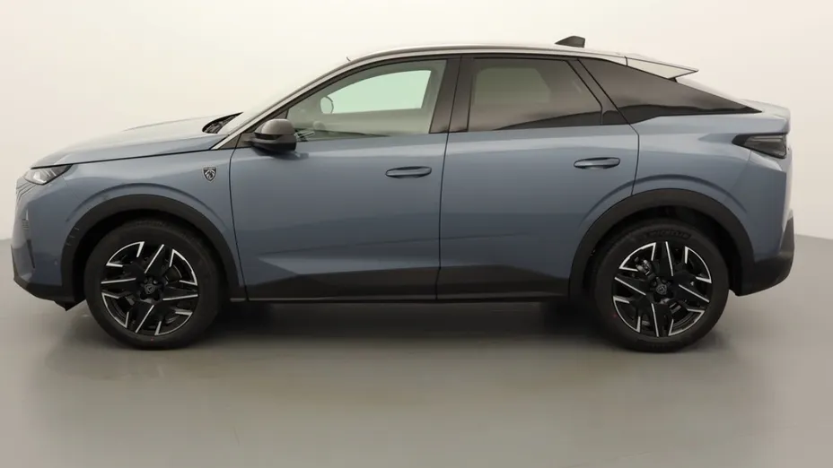 PEUGEOT 3008 -