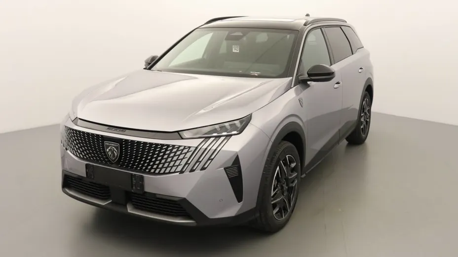 PEUGEOT 5008 -