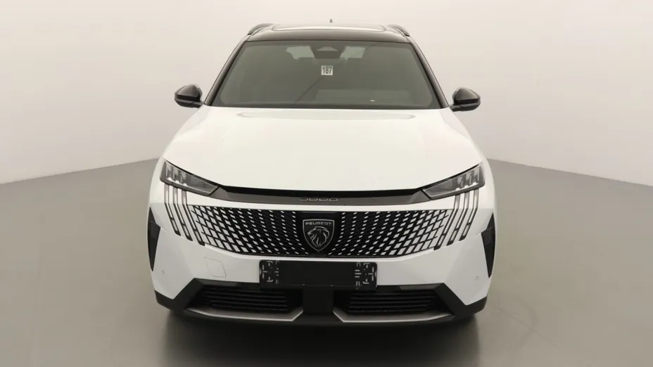PEUGEOT 5008 -