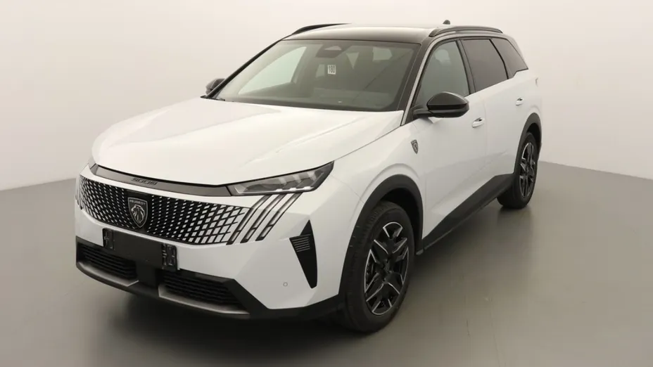 PEUGEOT 5008 -